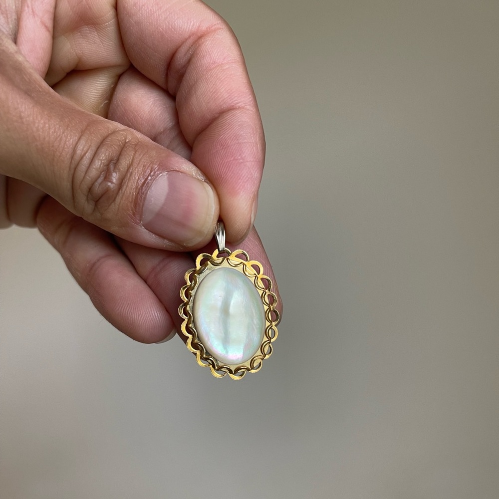 Vintage Stone Pendant